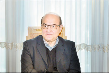 خودکشی پدیدهای اجتماعی است